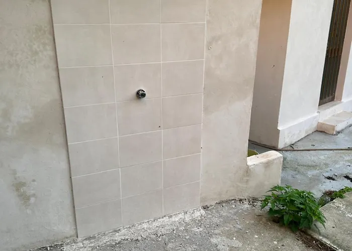 Semesterbostad Casa Rosa Brancaleone Marina